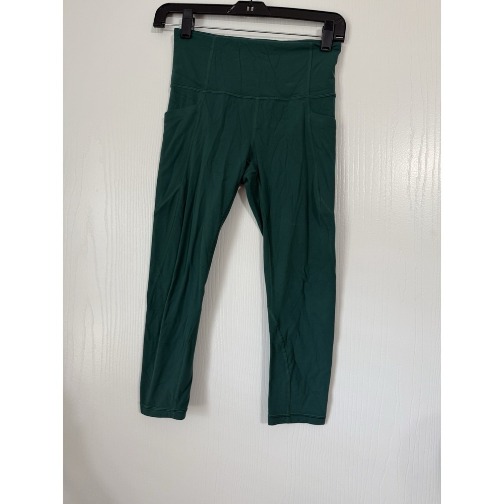 Athleta Women's Size XS Dark Green Capri Cropped Leggings